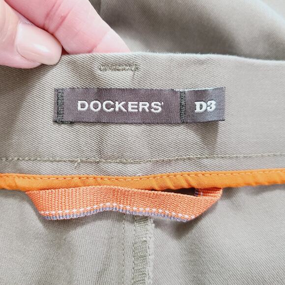 Dockers Men's D3 Premium Classic Dark Khaki Pants 100% Cotton Flat Front 40 X 30 - Picture 4 of 6